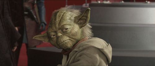 Frank Oz and Jay Laga'aia in Star Wars: Episode II - Attack of the Clones (2002)