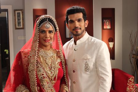 Mona Singh and Arjun Bijlani in Kavach... Kaali Shaktiyon Se (2016)