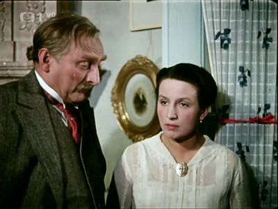 Dana Medrická and Jirí Plachý in Mesíc nad rekou (1953)