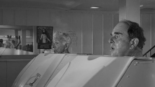 Robert Morley and Alan Napier in The Loved One (1965)