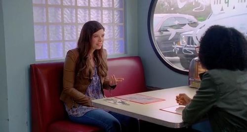Alanna Fox in The Middle (2009)