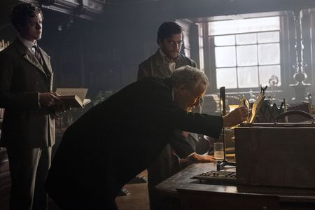 Douglas Smith and Matthew Shear in The Alienist (2018)
