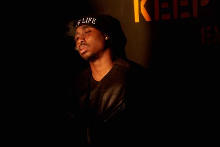 Demetrius Shipp Jr. in All Eyez on Me (2017)