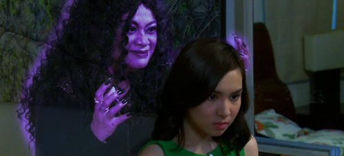 Roence Santos and Kyline Alcantara in Kambal, karibal (2017)