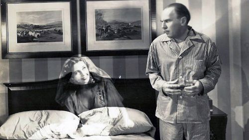 Joan Blondell and Roland Young in Topper Returns (1941)