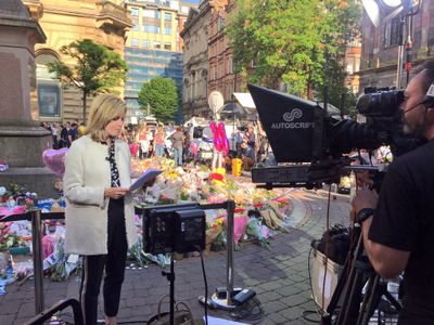 Mary Nightingale in ITV Evening News (1999)