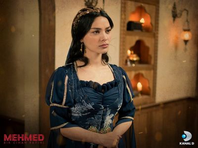 Hazal Filiz Küçükköse in Fatih (2018)