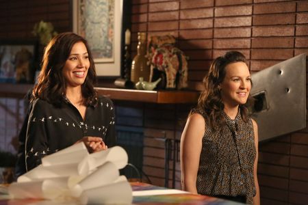 Michaela Conlin and Carla Gallo in Bones (2005)
