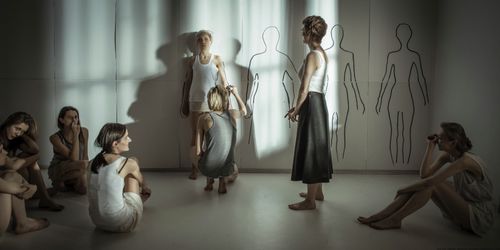Maja Ostaszewska and Justyna Suwala in Body (2015)