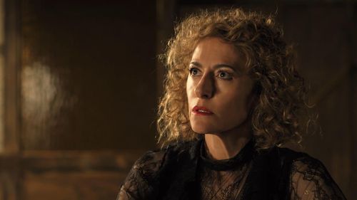 Sonia Castelo in A lei de Santos (2020)