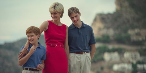 Fflyn Edwards, Rufus Kampa, and Elizabeth Debicki in The Crown: Persona Non Grata (2023)