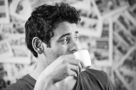 Gaël Zaks on set 'Tu Préfères'