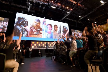 James Earl Jones, Daniel Naprous, Spencer Wilding, Adam Driver, John Boyega, Daisy Ridley, and Joonas Suotamo at an even