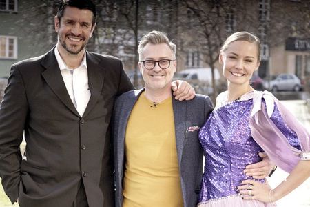 Carina Berg and Tony Irving in Ett jobb för Berg (2015)