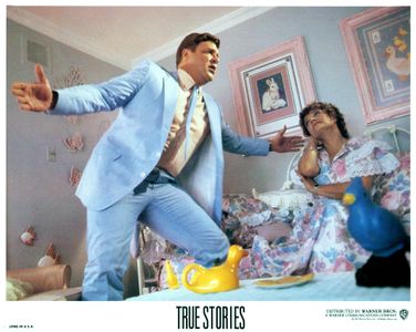 John Goodman and Alix Elias in True Stories (1986)