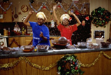Angelique Bates and Kenan Thompson in All That (1994)