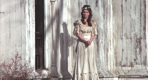 Patricia Quinn in Alice's Restaurant (1969)