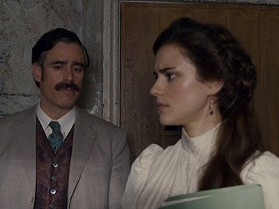 Stephen Mangan and Rebecca Liddiard in Houdini and Doyle (2016)