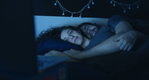 Mayara Constantino and Rafael de Bona in 45 Days Away from You (2018)