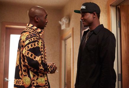 Harold House Moore and Demetrius Shipp Jr. in All Eyez on Me (2017)
