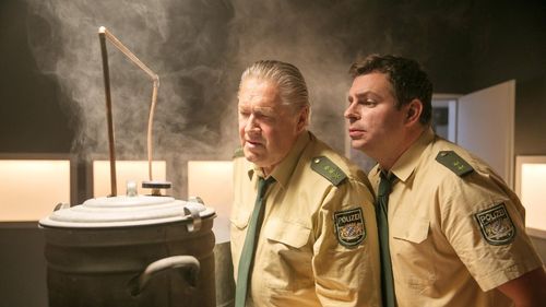 Michael Brandner and Paul Sedlmeir in Hubert ohne Staller (2011)