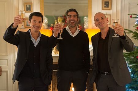 Frédéric Chau, Ary Abittan, and Medi Sadoun in Serial Bad Weddings (2014)