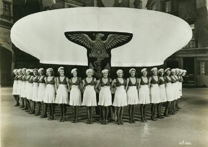 Monica Bannister, Gloria Faythe, Lorraine Grey, Jan Holm, Amo Ingraham, Claire James, Lucyle Keeling, Carole Landis, Eth