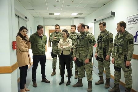 Nezir Çinarli, Dogukan Polat, Nihat Altinkaya, Deniz Baysal, Eren Vurdem, Görkem Sevindik, Meric Aral, Aytaç Sasmaz, and