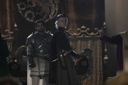 Tom Glynn-Carney and Fabien Frankel in House of the Dragon (2022)