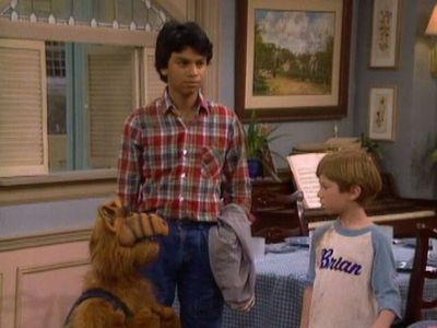 Paul Fusco, Phillip Gordon, and Benji Gregory in ALF (1986)
