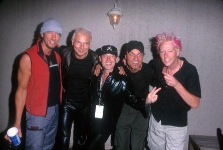 Klaus Meine, Rudolf Schenker, Scorpions, Matthias Jabs, James Kottak, and Ralph Rieckermann