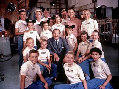 Walt Disney, Kevin Corcoran, Annette Funicello, Sharon Baird, Lonnie Burr, Tommy Cole, Tim Considine, Jimmie Dodd, Lynn 
