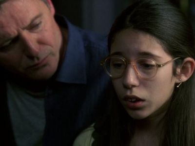 Aidan Quinn and Paulina Gerzon in Law & Order: Special Victims Unit (1999)