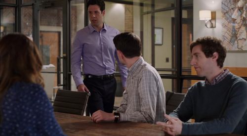 Thomas Middleditch and Ari Frenkel in Silicon Valley (2014)