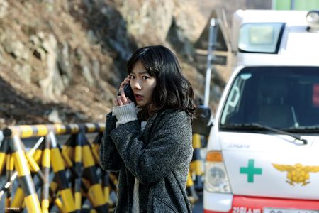 Bae Doona in Tunnel (2016)