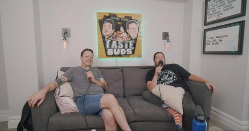 Sal Vulcano and Joe DeRosa in Taste Buds (2020)