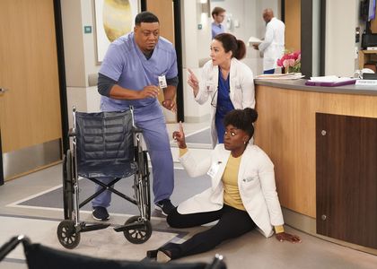 Patricia Heaton, Cedric Yarbrough, and Ito Aghayere