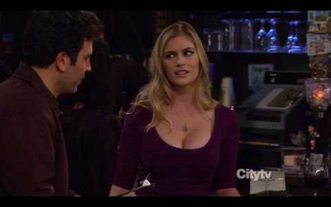 Maliabeth Johnson and Josh Radnor in How I Met Your Mother (2005)