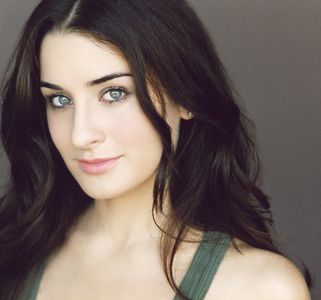 Nicole Travolta