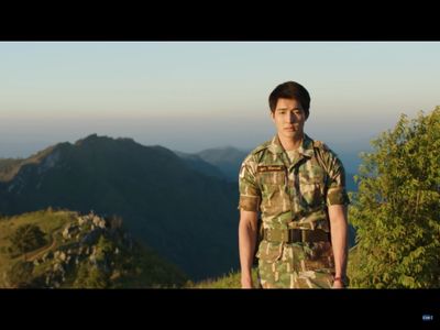 Pirapat Watthanasetsiri in 1000Stars (2021)