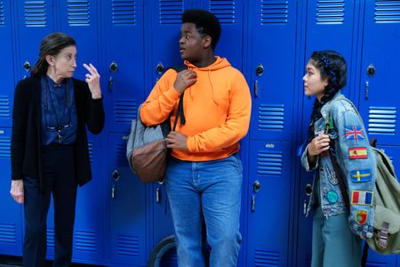 Dayna Beilenson, Momona Tamada, and Keith L. Williams in Secret Headquarters (2022)