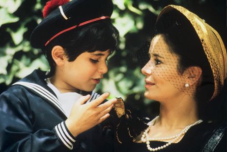David Drach and Marie-José Nat in Les violons du bal (1974)