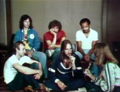 Phil Collins, Tony Banks, Mike Rutherford, Chester Thompson, Daryl Stuermer, and Genesis in Téléjeans (1978)