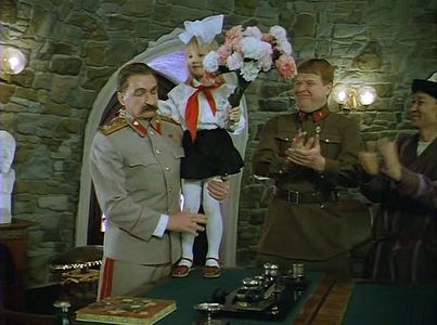 Ruslan Akhmetov, Mikhail Kokshenov, and Andrey Myagkov in Na Deribasovskoy khoroshaya pogoda, ili Na Brayton-Bich opyat 