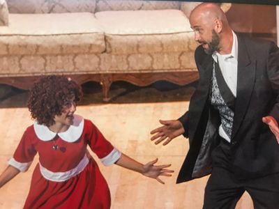 Daddy Warbucks, Annie