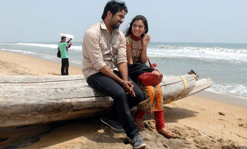 Jai and Nazriya Nazim in Thirumannam Ennum Nikkah (2014)