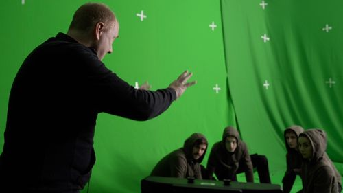 Green Screen Studio - Aping Edwin Porter