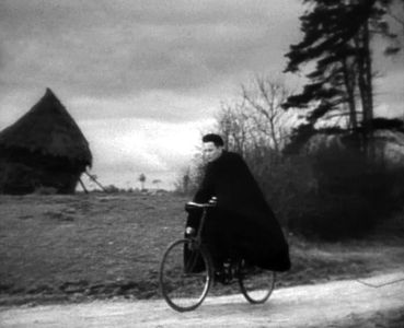 Claude Laydu in Diary of a Country Priest (1951)