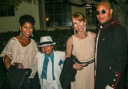 Erik Betts and family at 2013 Taurus Awards (L-R Betty Hurst, Jaden Betts and Melissa Barker)