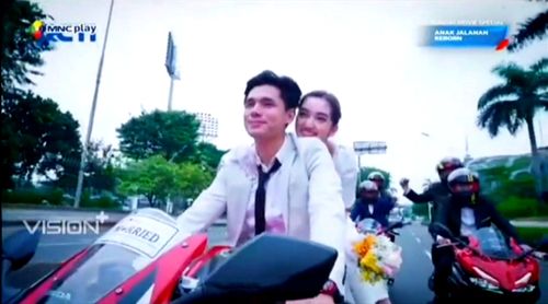 Ranty Maria and Rayn Wijaya in Anak Jalanan Reborn (2021)
